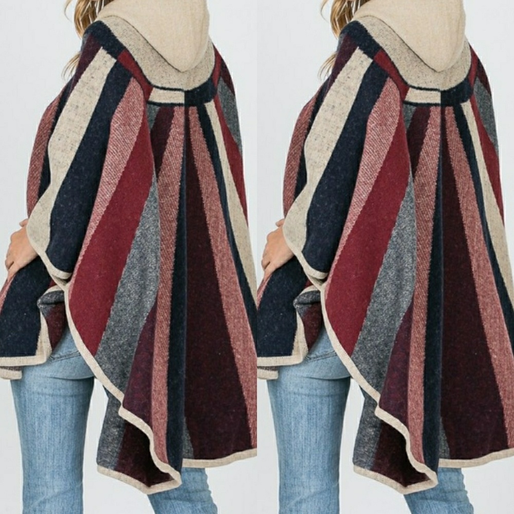 WOOL PONCHO